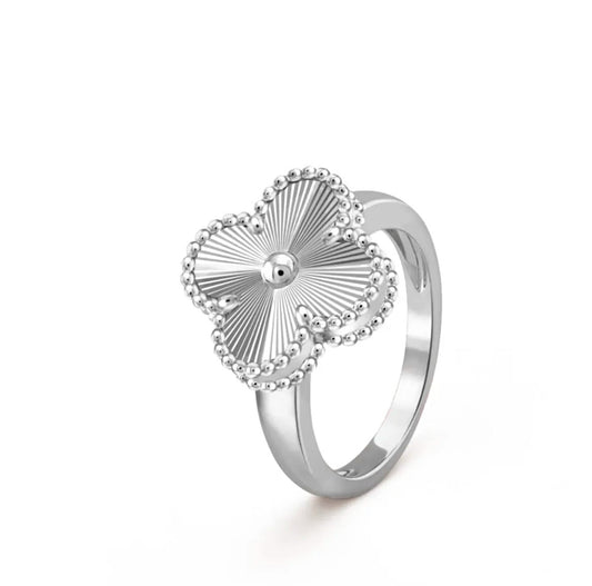 Van Cleef & Arpels Vintage Alhambra Ring White Gold Guilloche Diamond Center