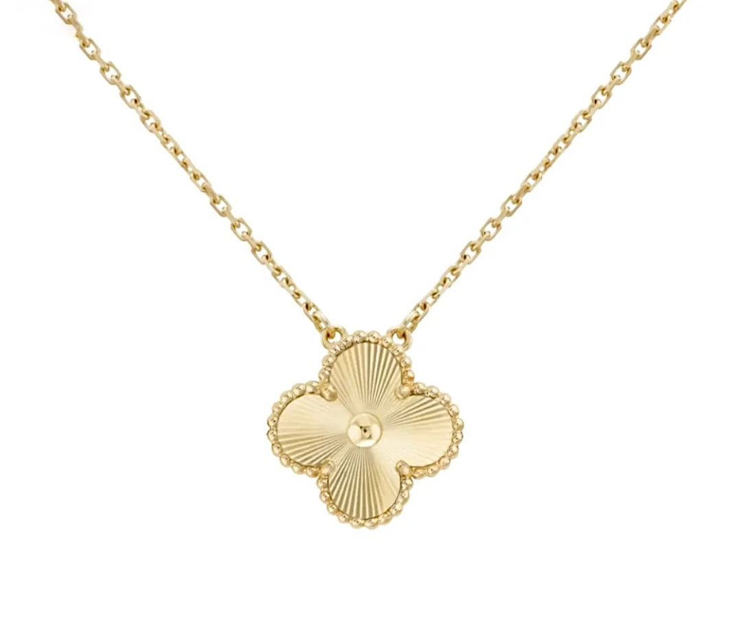 Van Cleef & Arpels Vintage Alhambra Pendant Necklace Yellow Gold