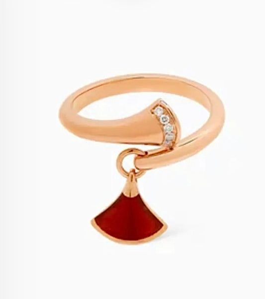 Bvlgari Diva’s Dream Diamond Ring – Rose Gold, Carnelian & Diamonds