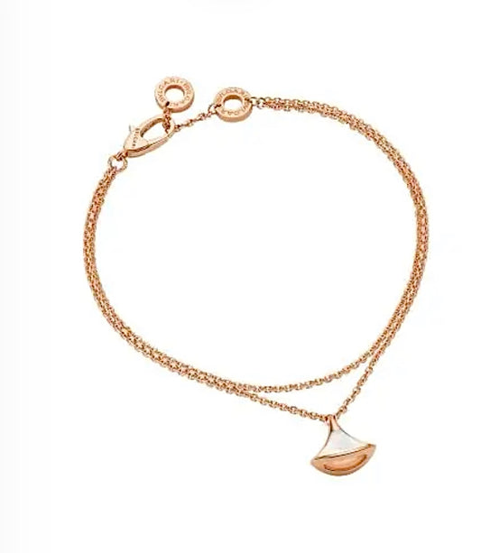 Bvlgari Diva’s Dream Bracelet – Rose Gold, Mother-of-Pearl Fan Pendant
