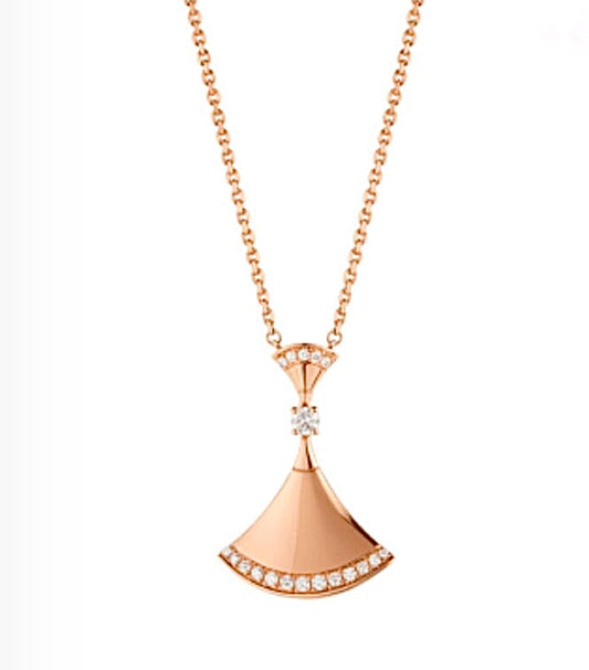 Bvlgari Diva’s Dream Necklace – Rose Gold, Diamond Fan Pendant