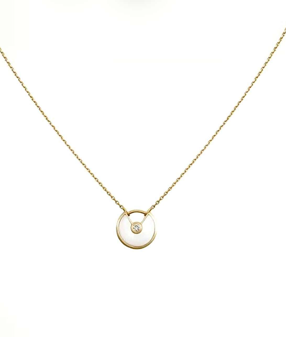 Cartier Amulette de Cartier Necklace – Yellow Gold, Mother-of-Pearl & Diamond