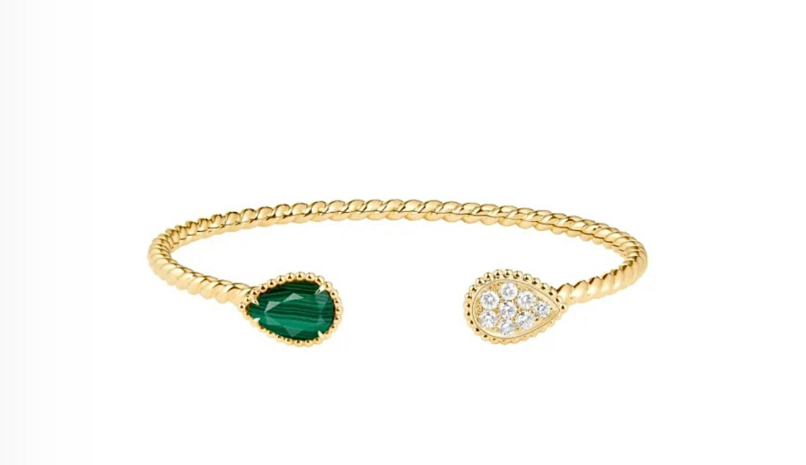 Boucheron Bangle Serpent Bohème Emerald Diamond | بوشرون إسوارة بانغل سيربان بوهيم زمرد والماس