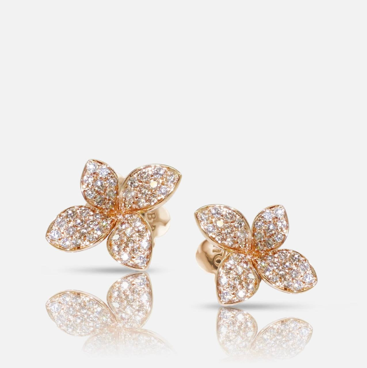 Pasquale Bruni – Flower Diamond Stud Earrings in Rose Gold | أقراط زهرة الماس باسكوالي بروني